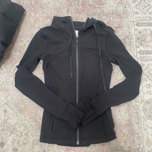 Lulu Lemon Nulu hooded define jacket